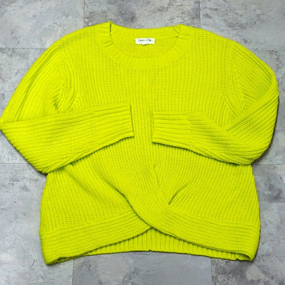 #10340-7 Women’s Sweater Coat Knittede,Neon yellow,S and XL.